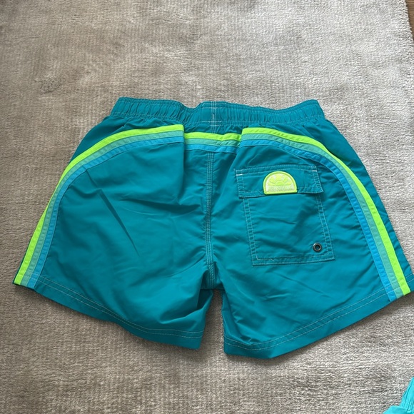 SUNDEK. boys Swim trunks - 2 pairs. - Picture 8 of 8